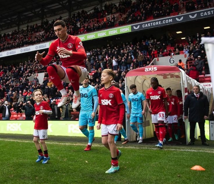 Lloyd Jones: Rising Star in English Football Lloyd Jones Net Worth A Comprehensive Analysis of Wealth and Career